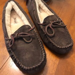NWOT. UGG size 7 moccasins